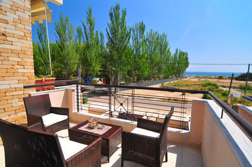 Golden Sunrise Apartments Chrisi Ammoudia Rum bild